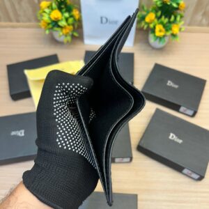 *Dio_r  Men’s wallet