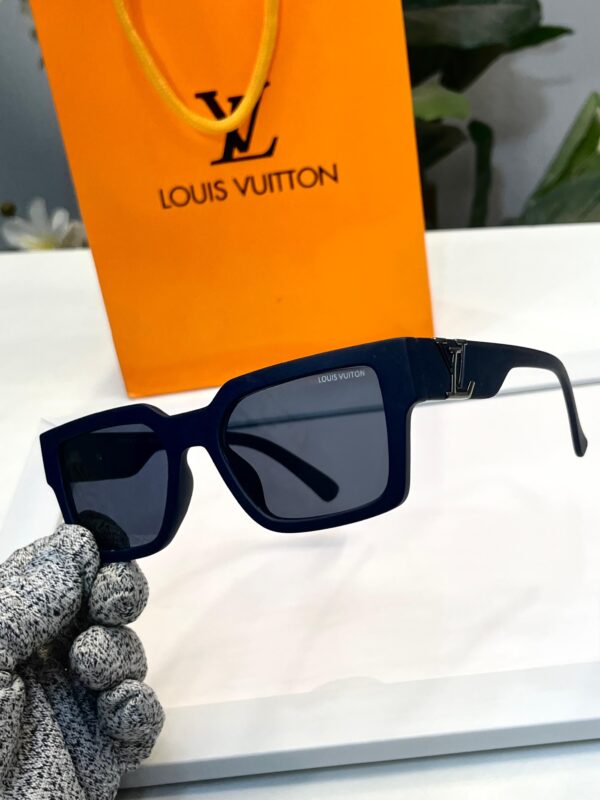 LOUIS_VUITTON 88082 MATT BLUE
