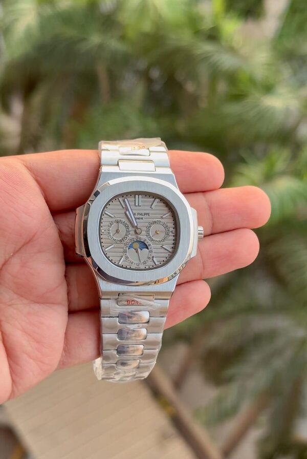 Patek_Philippe Nautilus Automatic