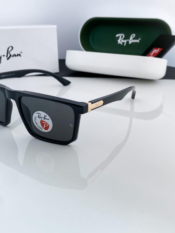 RAY_BAN GOLD BLACK 8375