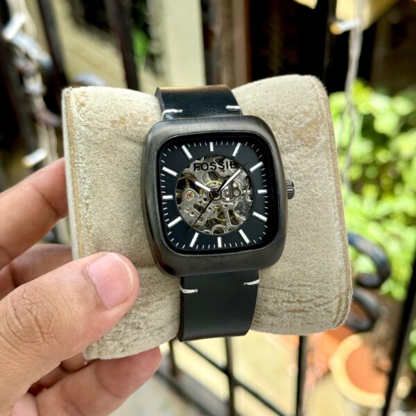 Fossil Auto Leather - Image 3
