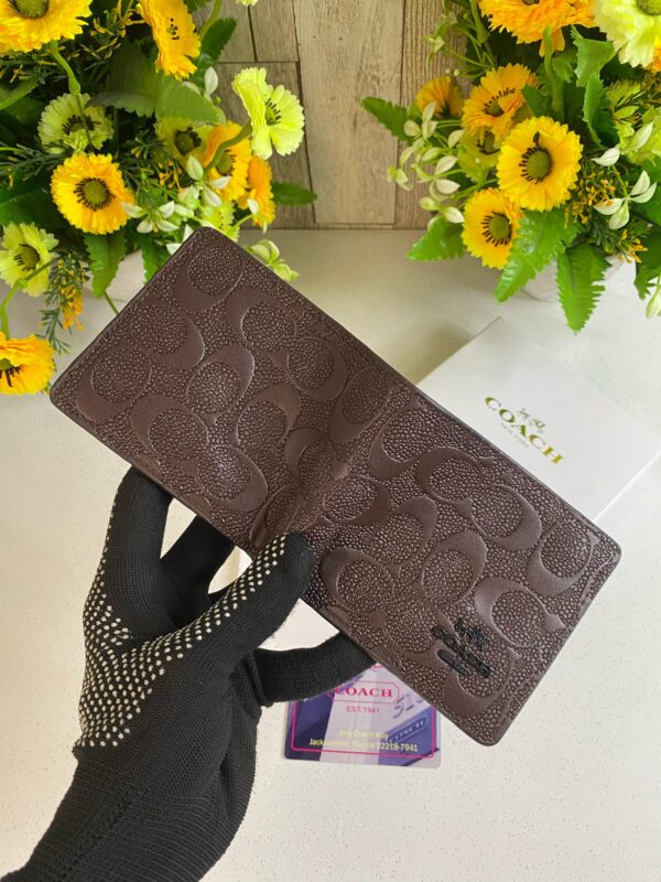 COACH EMBOSE PREMIUM WALLET - Image 3