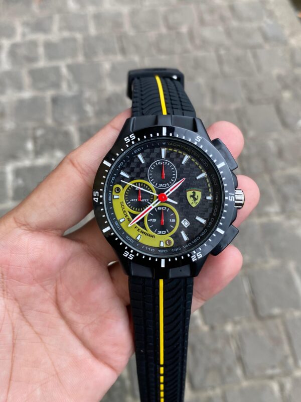 F_errari Watch - Image 2