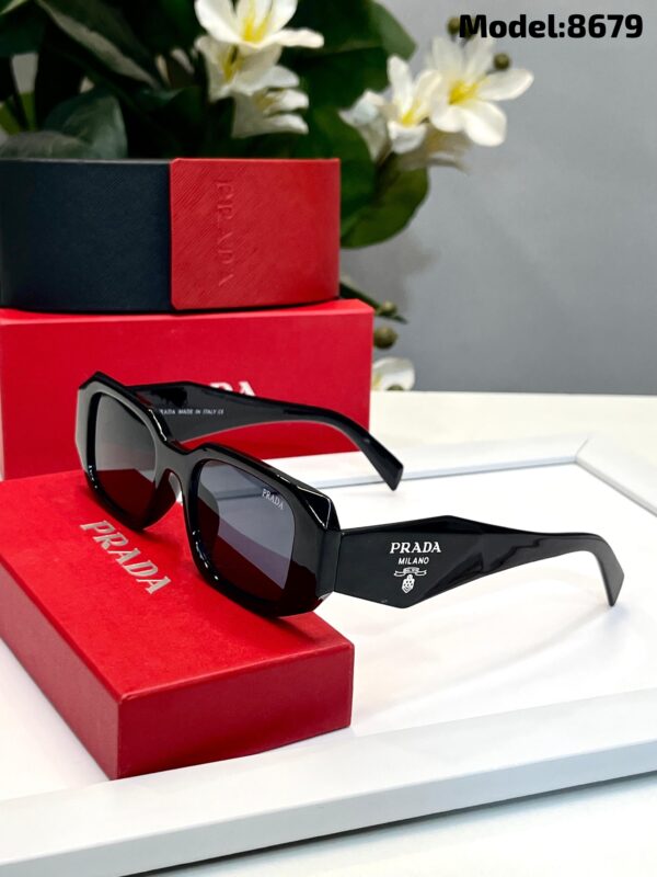 PRAD_A MILANO 8679 BLACK - Image 2
