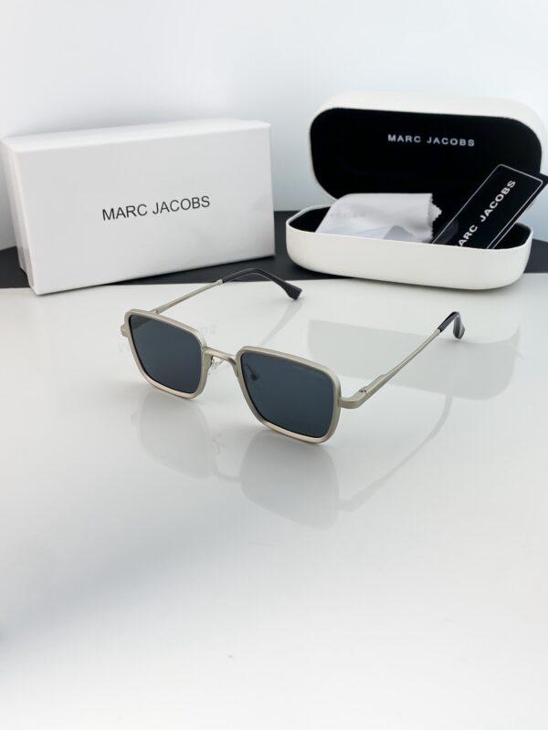 MARC-JACOBS SILVER BLACK 517 - Image 2