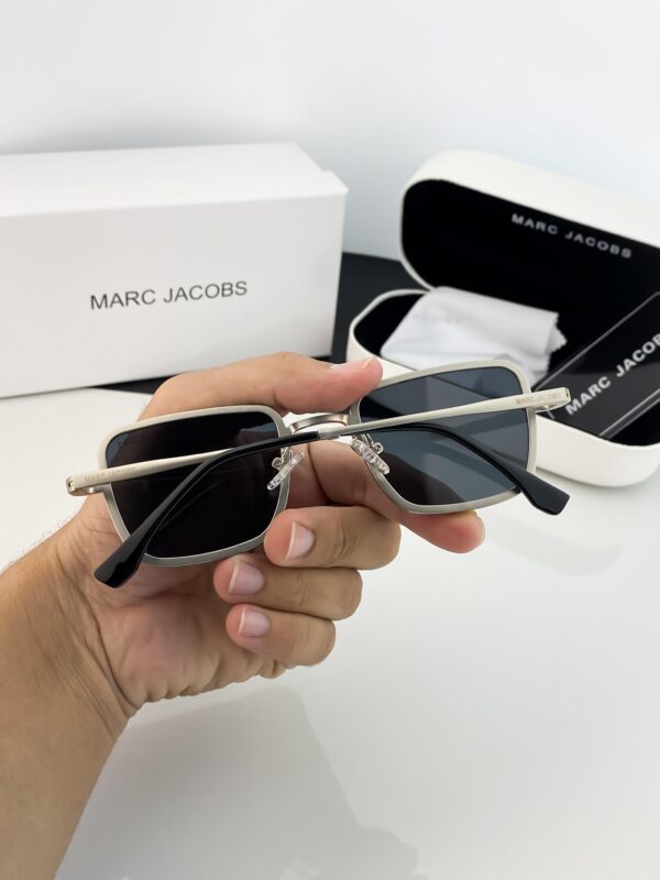 MARC-JACOBS SILVER BLACK 517 - Image 5