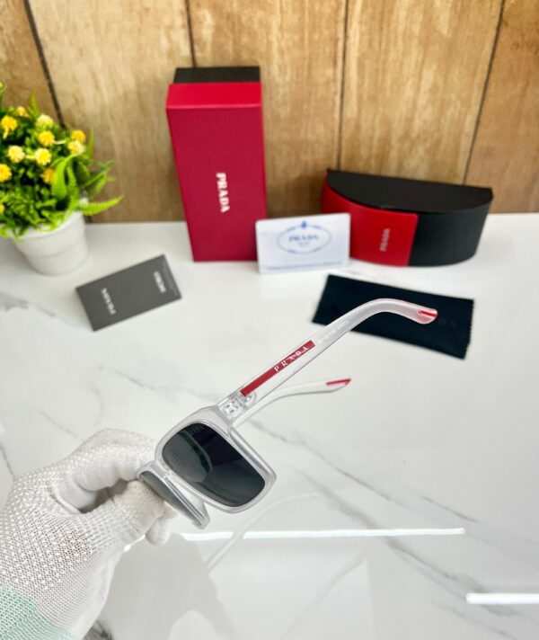 PRAD_A J05904 TRANSPARENT BLACK GLASSES - Image 6