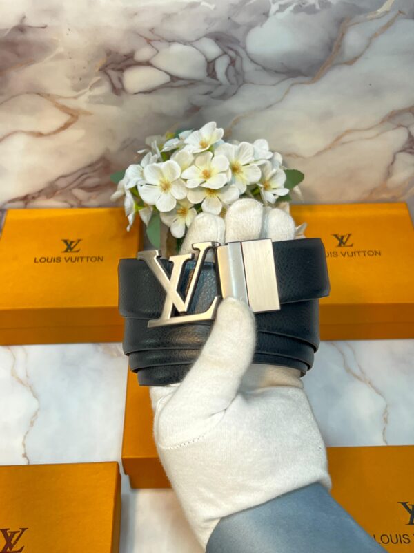 LV PREMIUM QUALITY REVERSIBLE IMP BELTS