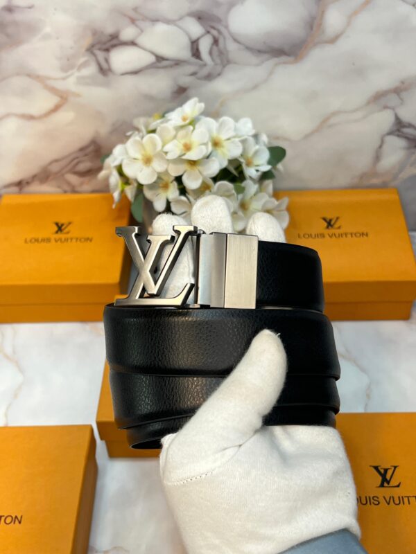 LV PREMIUM QUALITY REVERSIBLE IMP BELTS - Image 2
