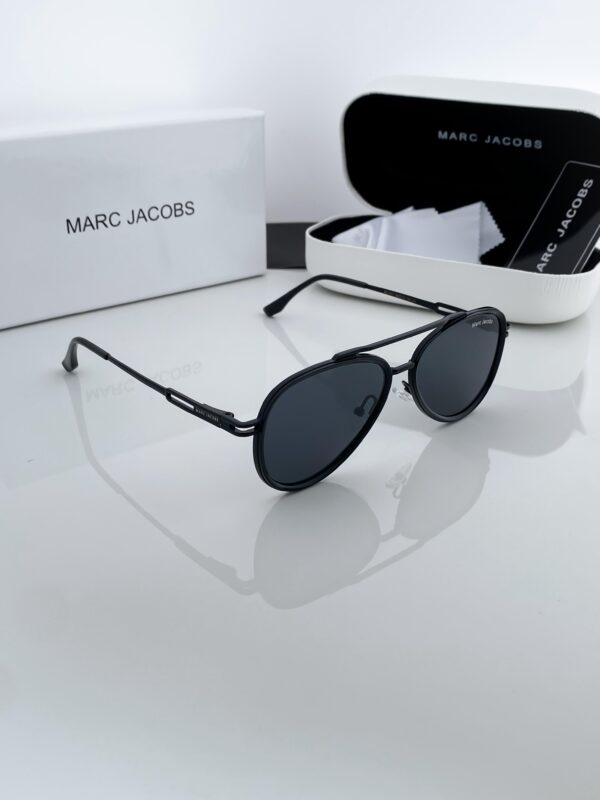 Marc_Jacobs Black 517 - Image 2