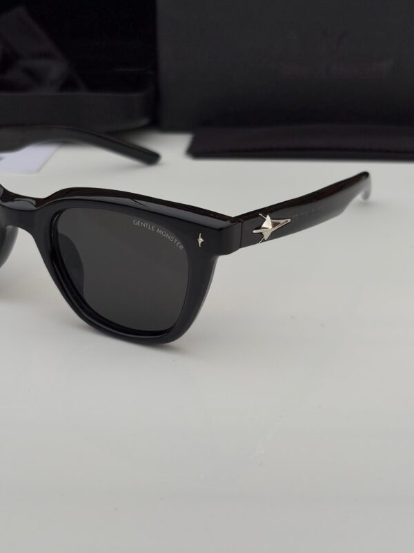 Gentle Monster 7881 Full Black - Image 3