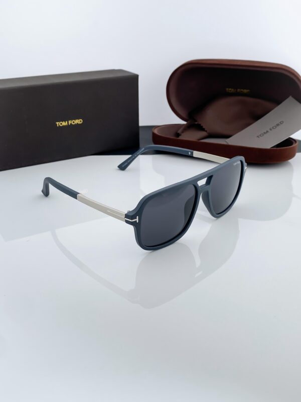 Tom_Ford Matte Blue 12033 - Image 3