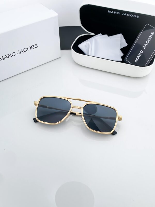 Marc_Jacobs Gold Black 519 - Image 4
