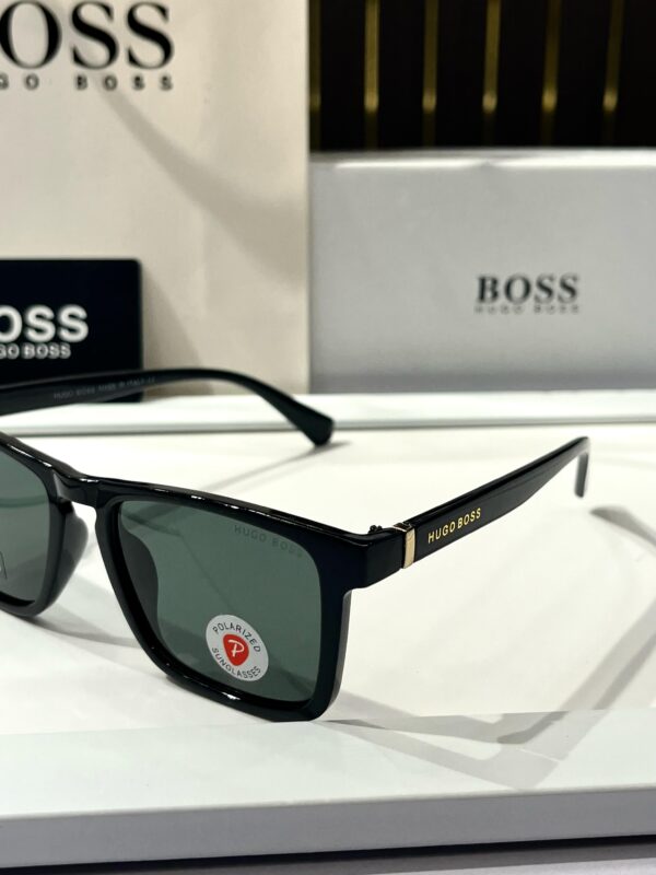 HUGO_BOSS 296 BLK GREEN - Image 2